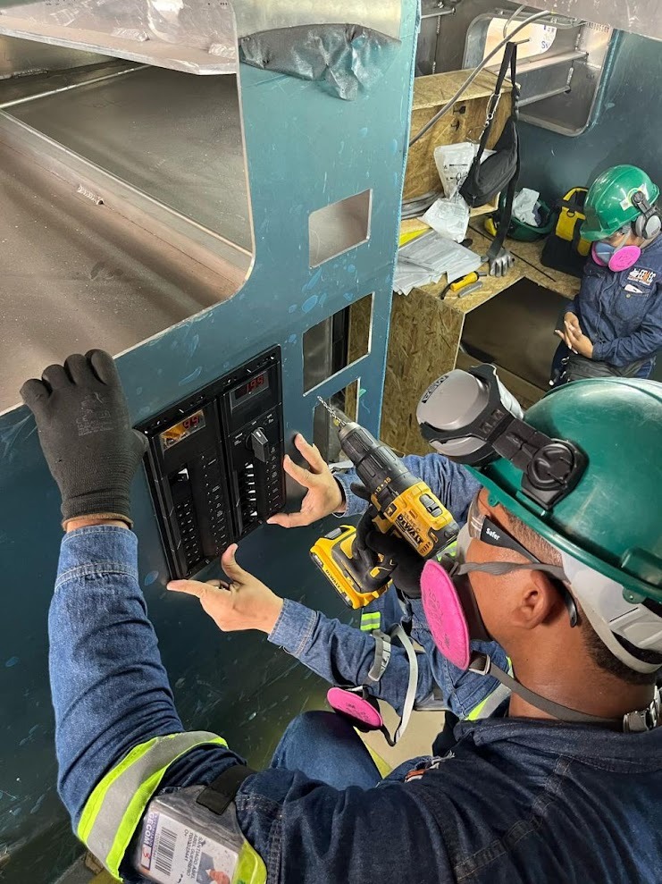 Sistemas Eléctricos y Electrónicos